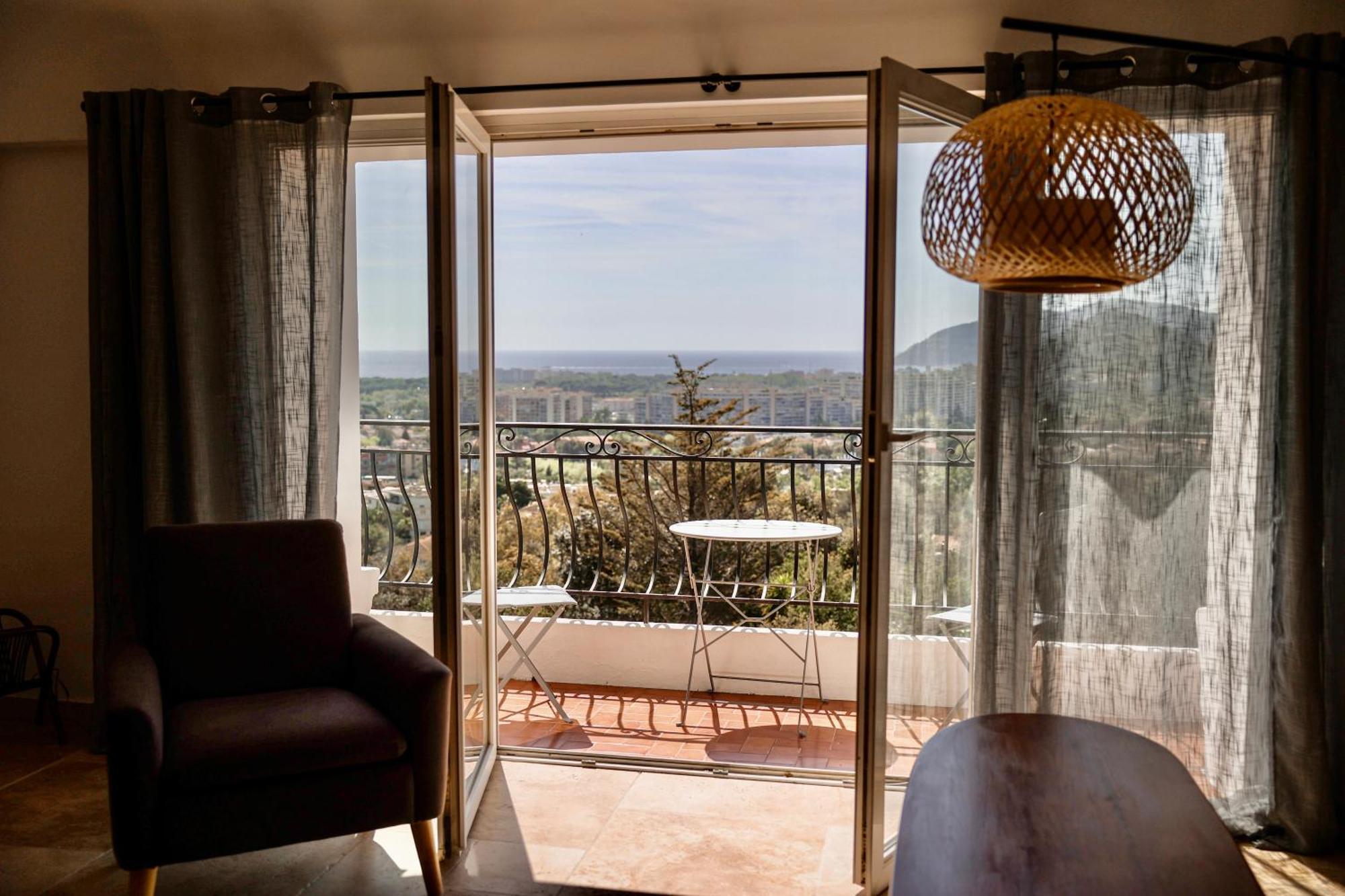 Villa Les Roches มองเดอลิเยอลานาปูล ภายนอก รูปภาพ