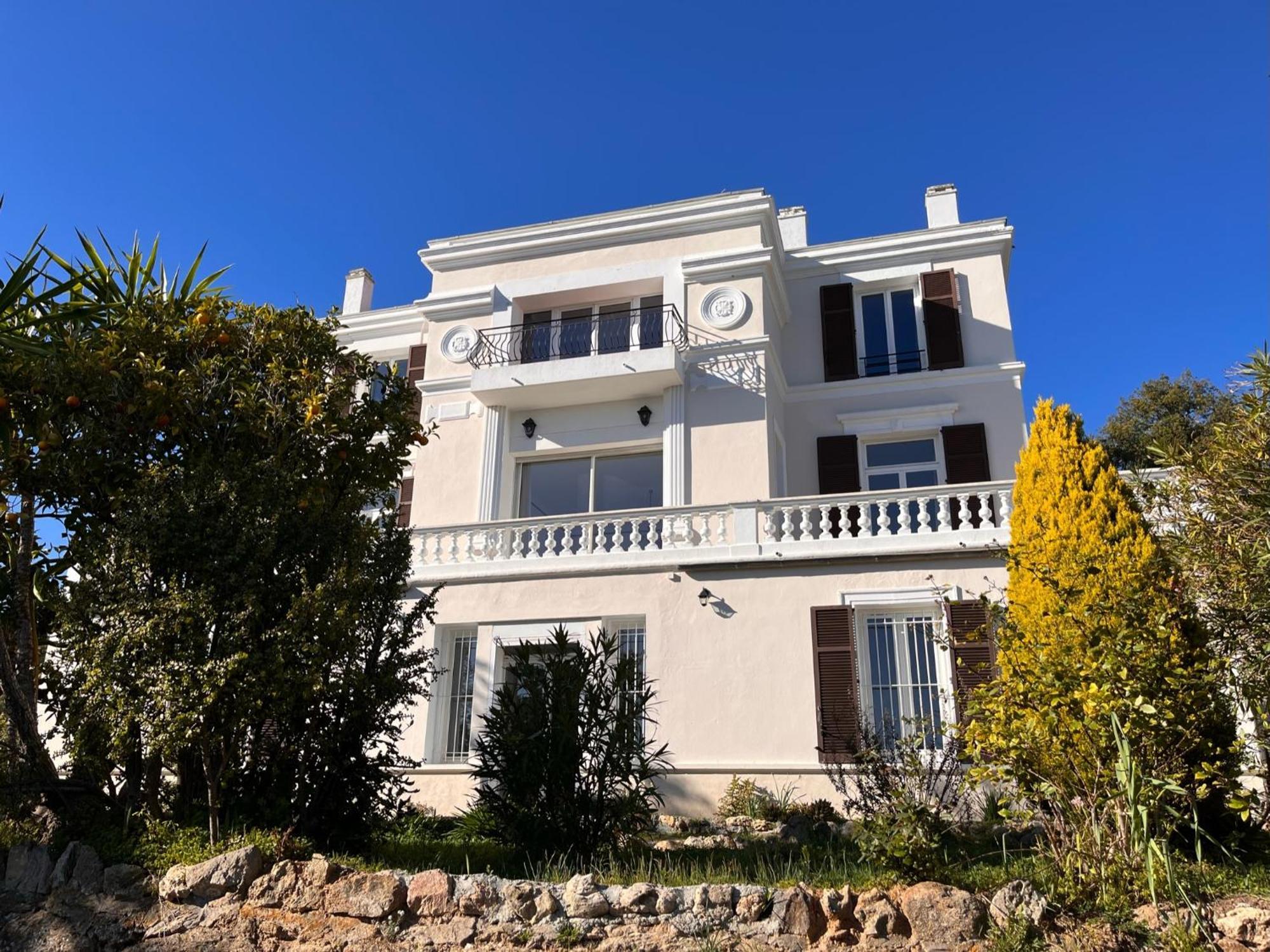 Villa Les Roches มองเดอลิเยอลานาปูล ภายนอก รูปภาพ